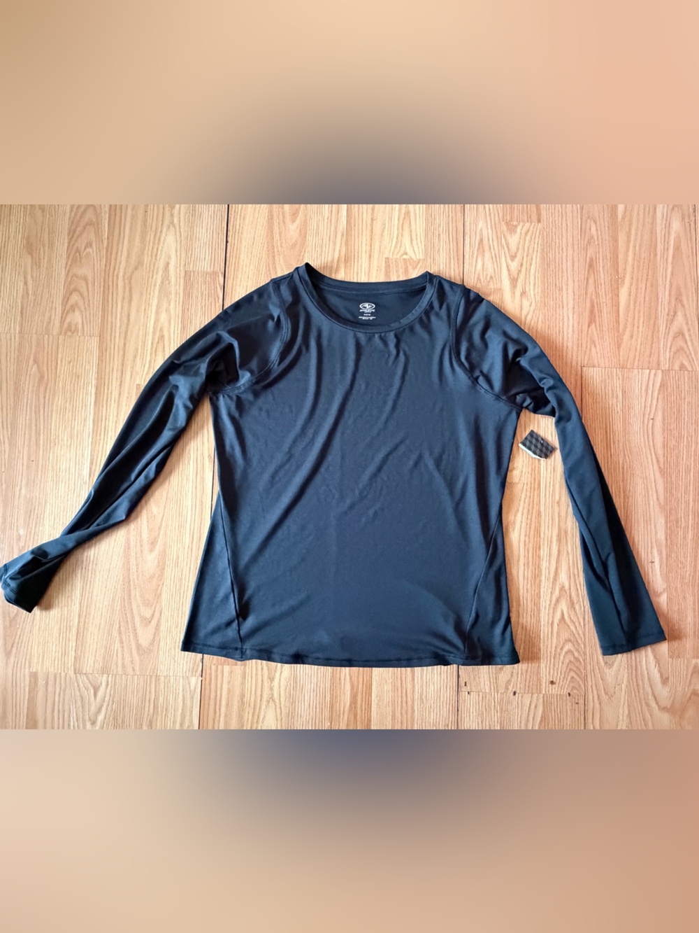 Athleta women's stretch print stretch long-sleeved t-shirt In black Sz M